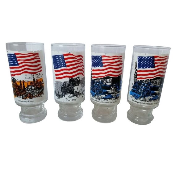 Set Of 4 Vintage American Flag Patriotic Collector Glasses With Historic Scenes - Picture 1 of 1